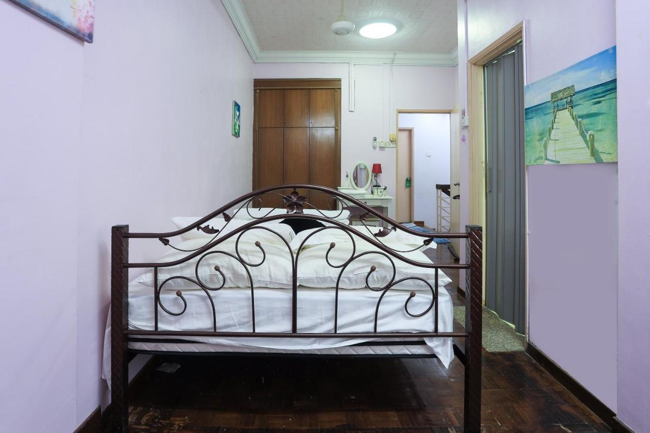 Oyo Home 90229, 3 Little Birds Homestay 4Bhk Malacca Luaran gambar