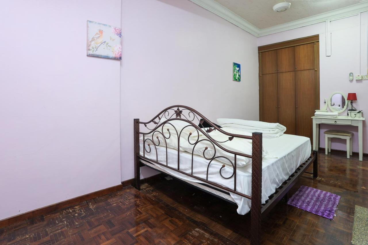 Oyo Home 90229, 3 Little Birds Homestay 4Bhk Malacca Luaran gambar