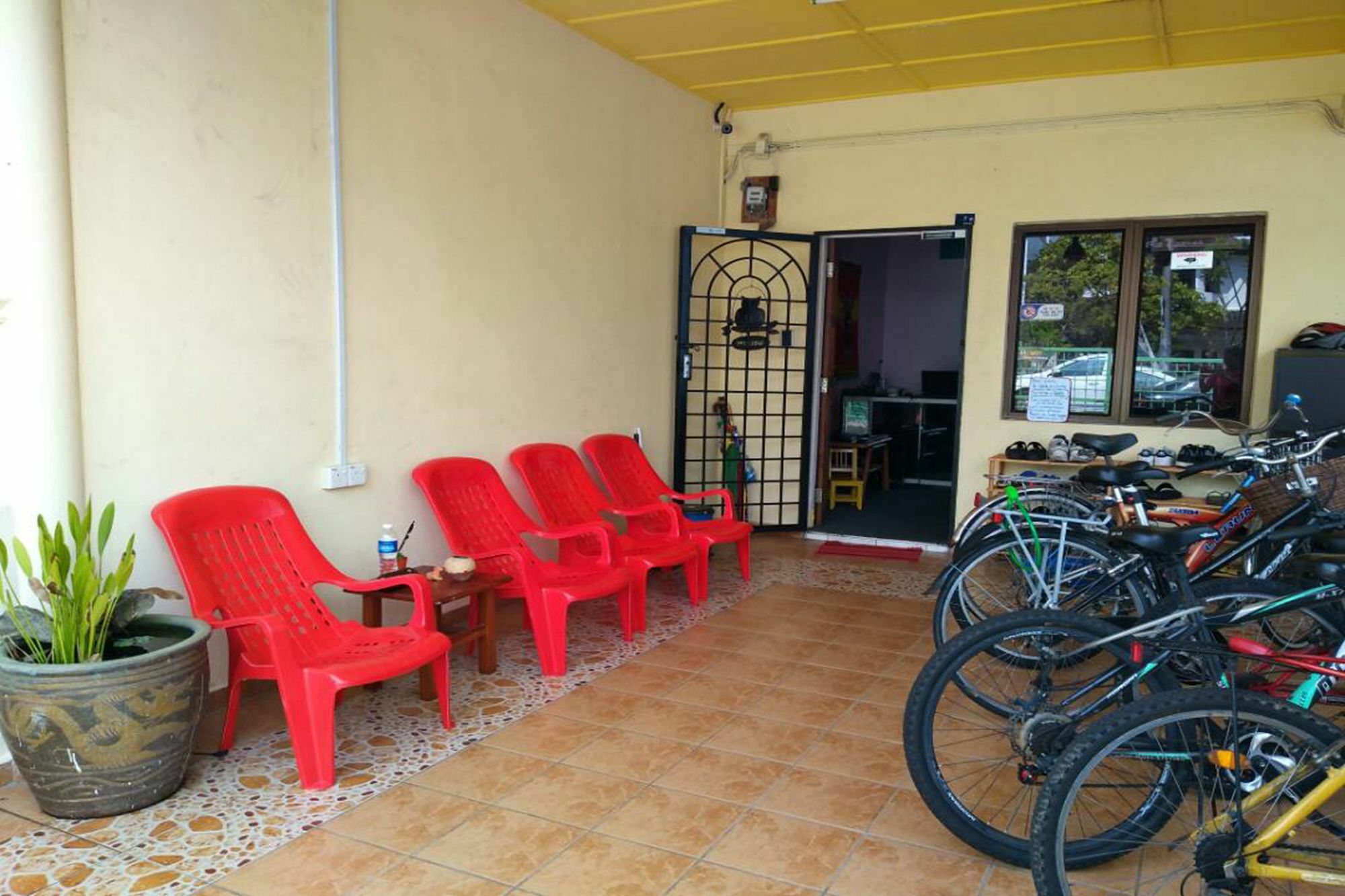 Oyo Home 90229, 3 Little Birds Homestay 4Bhk Malacca Luaran gambar